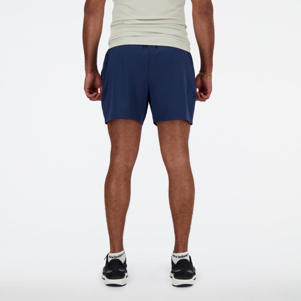 SHORTS RUNNING HOMBRE NEW BALANCE MS41227NNY AZUL MARINO - 2