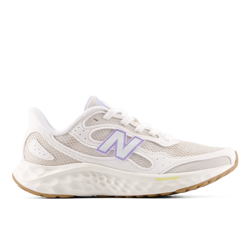ZAPATILLAS RUNNING MUJER NEW BALANCE ARISHI V4 BLANCAS/BEIGE - 1