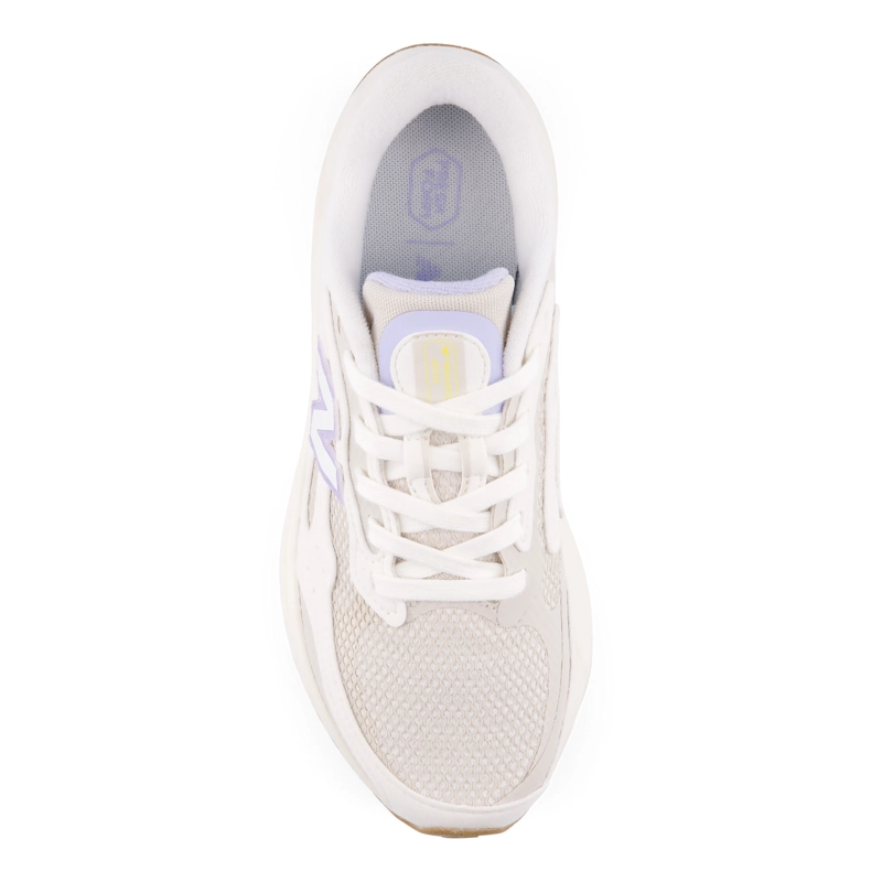 ZAPATILLAS RUNNING MUJER NEW BALANCE ARISHI V4 BLANCAS/BEIGE - 4