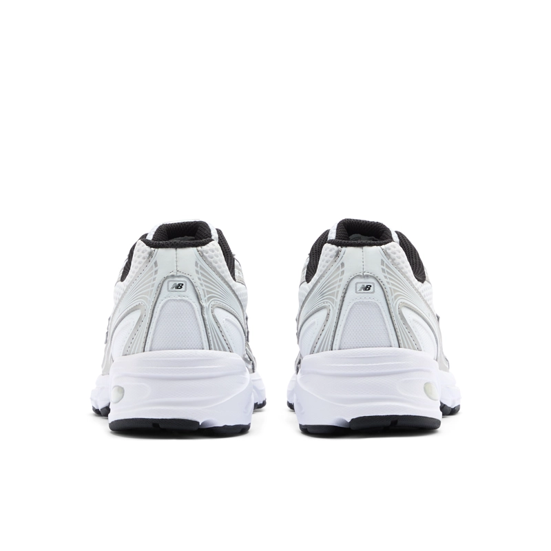 ZAPATILLAS URBANAS UNISEX NEW BALANCE 740 BLANCA/GRIS/NEGRA - 6