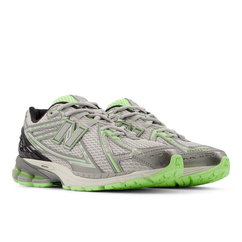ZAPATILLAS URBANAS UNISEX NEW BALANCE 1906 R GRIS/VERDES - 4