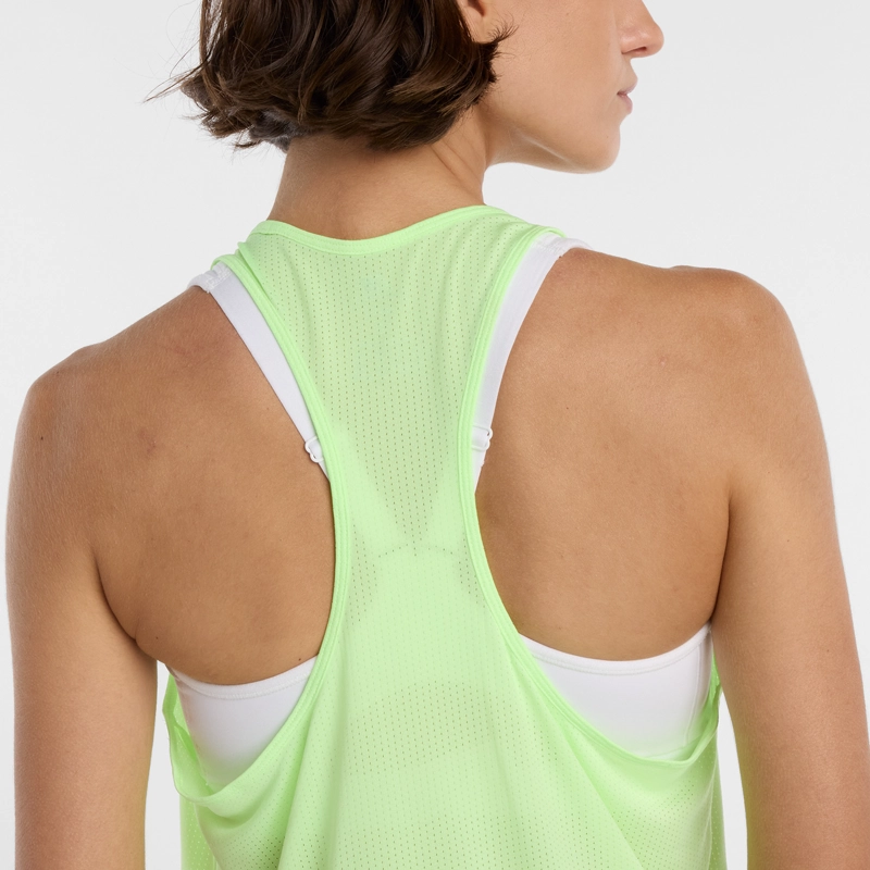 POLERA RUNNING MUJER NEW BALANCE RC ESSENTIAL TANK AMARILLA - 4