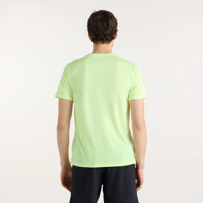 POLERA RUNNING HOMBRE NEW BALANCE SPORT ESSENTIAL AMARILLA - 2