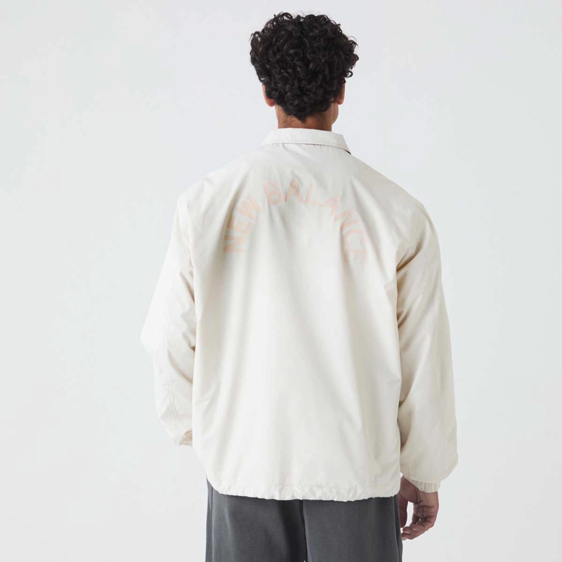 CHAQUETA LIFESTYLE HOMBRE NEW BALANCE LIGHTWEIGHT COACHES - 2