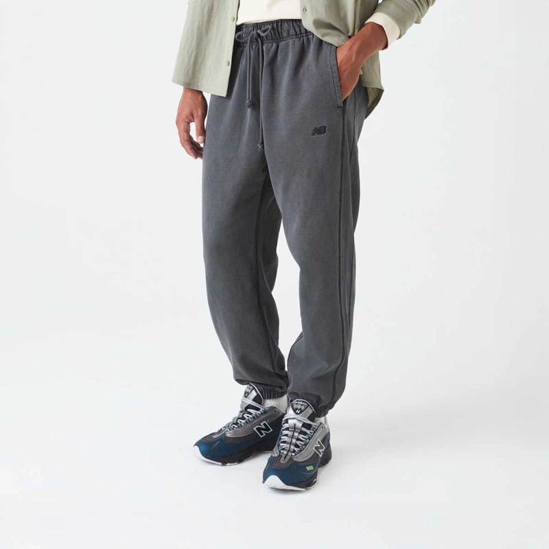 PANTALON LIFESTYLE HOMBRE NEW BALANCE ATHLETICS JOGGER GRIS - 1