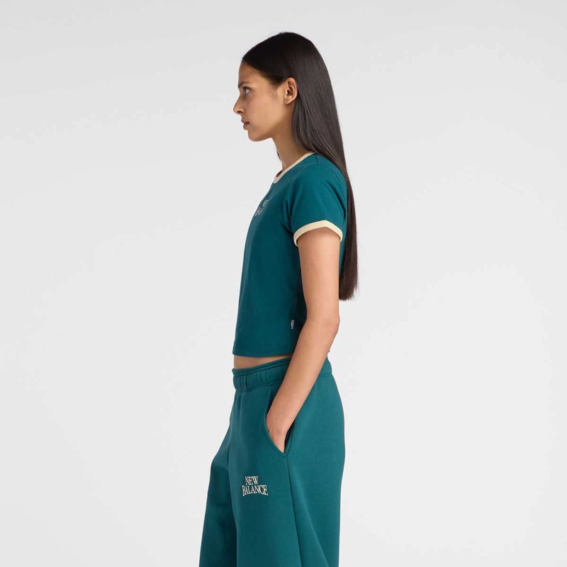 POLERA LIFESTYLE MUJER NEW BALANCE TRACKSIDE RINGER VERDE - 2
