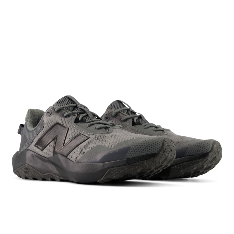 ZAPATILLAS TRAIL RUNNING HOMBRE NEW BALANCE DYNASOFT V6 GRIS - 4