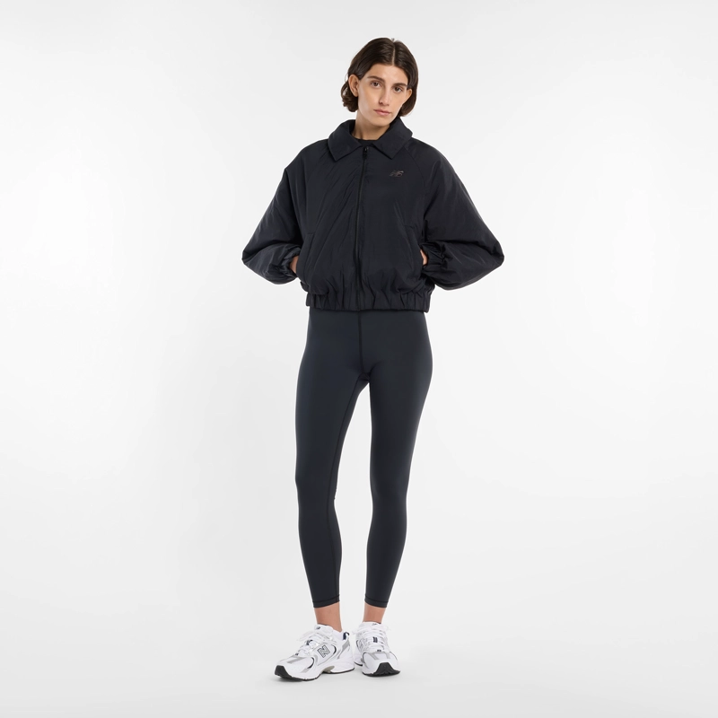 CHAQUETA LIFESTYLE MUJER NEW BALANCE WOVEN BOMBER NEGRA - 4