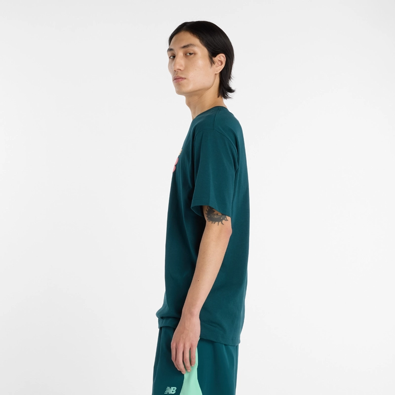 POLERA LIFESTYLE HOMBRE NEW BALANCE PREMIUM RELAXED CHEST - 3