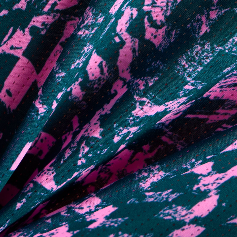 POLERA MUJER NEW BALANCE RC ESSENTIAL PRINTED LONDRES MULTI - 7