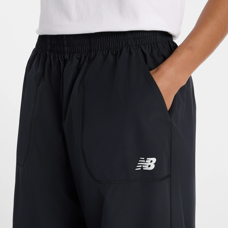 PANTALON LIFESTYLE MUJER NEW BALANCE TRACKSIDE NEGRO - 4
