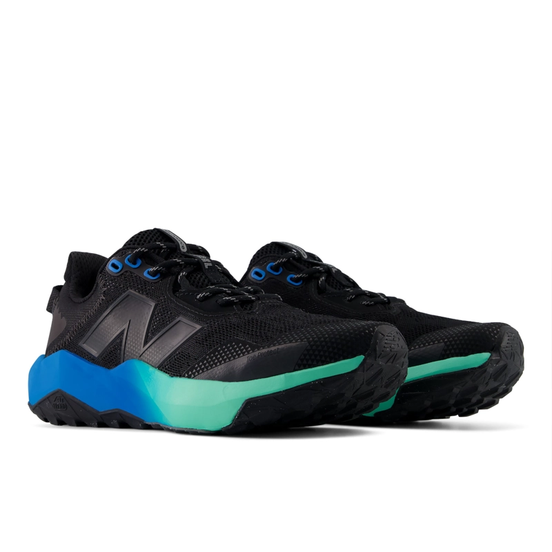 ZAPATILLAS TRAIL MUJER NEW BALANCE DYNASOFT  V6 NEGRA/AZULES - 4