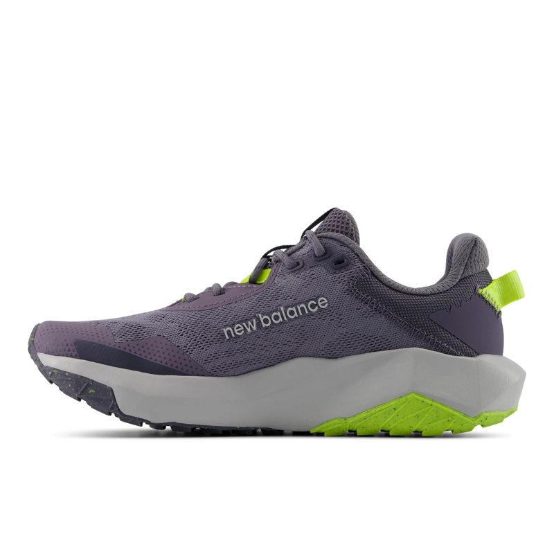 ZAPATILLAS TRAIL MUJER NEW BALANCE DYNASOFT NITR V6 GRIS/AMA - 2