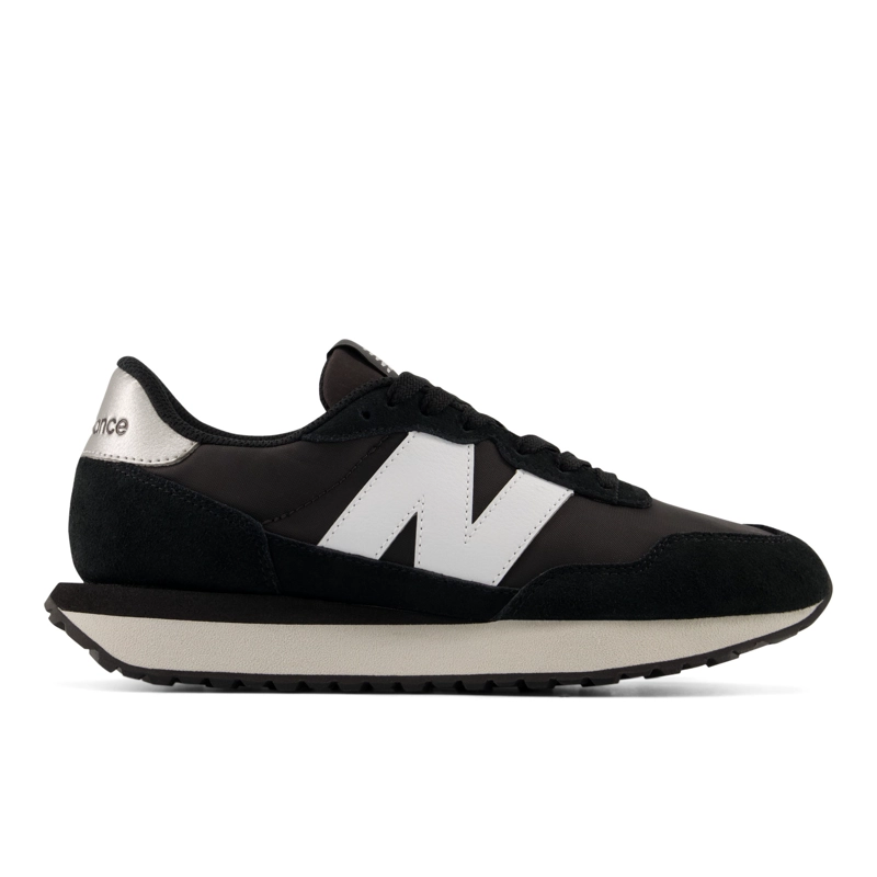 ZAPATILLAS URBANAS MUJER NEW BALANCE 237 NEGRAS/BLANCA - 1