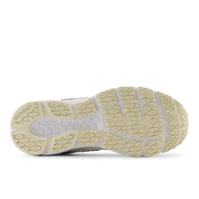 ZAPATILLAS URBANAS MUJER NEW BALANCE 408 CREMAS - 5