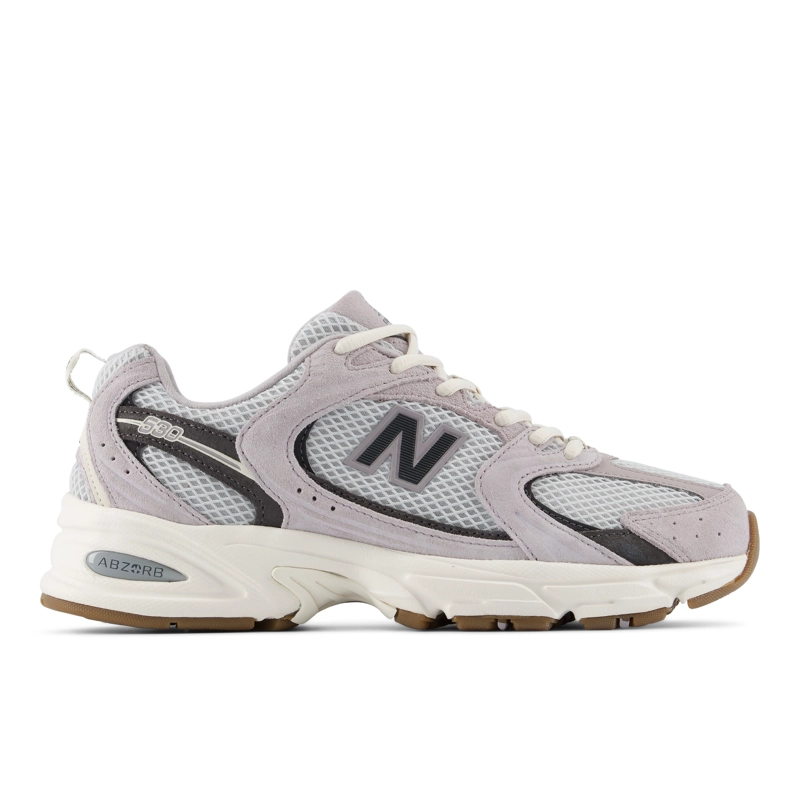 ZAPATILLAS URBANAS UNISEX NEW BALANCE 530 BEIGE/BLANCAS - 1