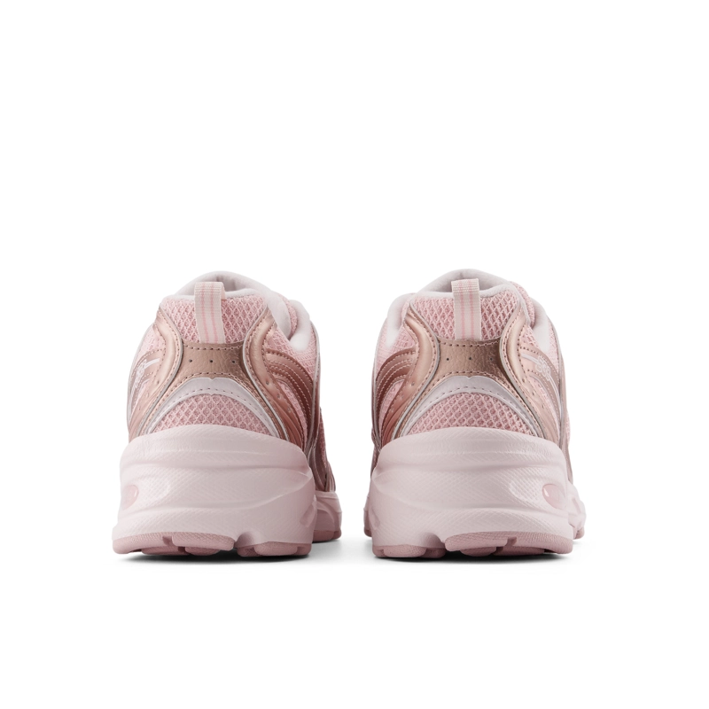 ZAPATILLAS URBANAS UNISEX NEW BALANCE 530 ROSADAS - 6