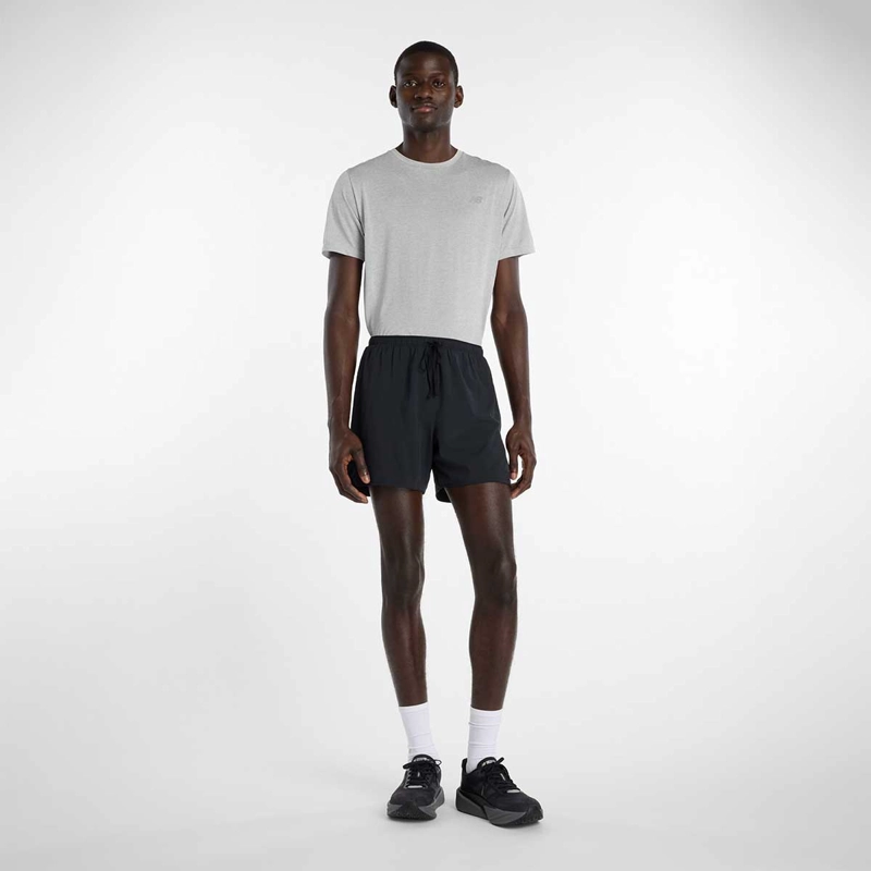 SHORT RUNNING HOMBRE  NEW BALANCE RC ESSENTIAL 5'' NEGRO - 1