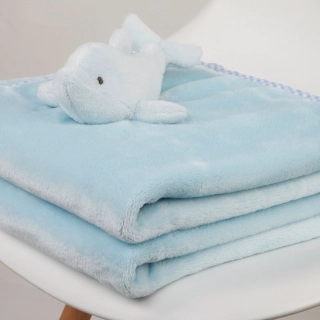 MANTA DE POLAR CELESTE CON PELUCHE DELFIN | Celeste - 1