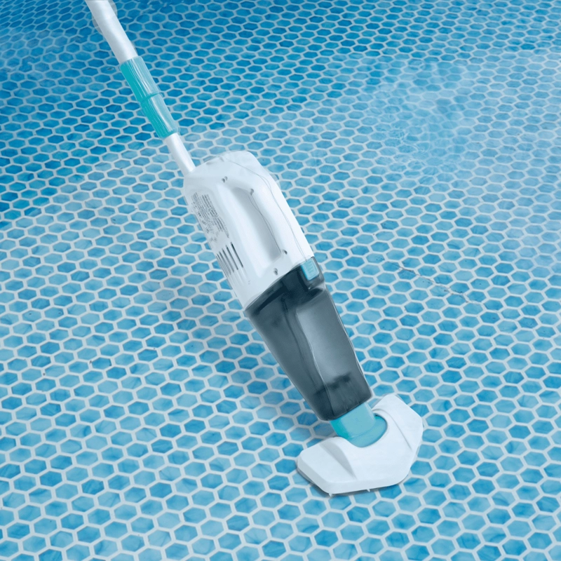 ASPIRADORA DE PISCINA RECARGABLE INTEX CON BRAZO TELESCOPICO ZR100 - 6