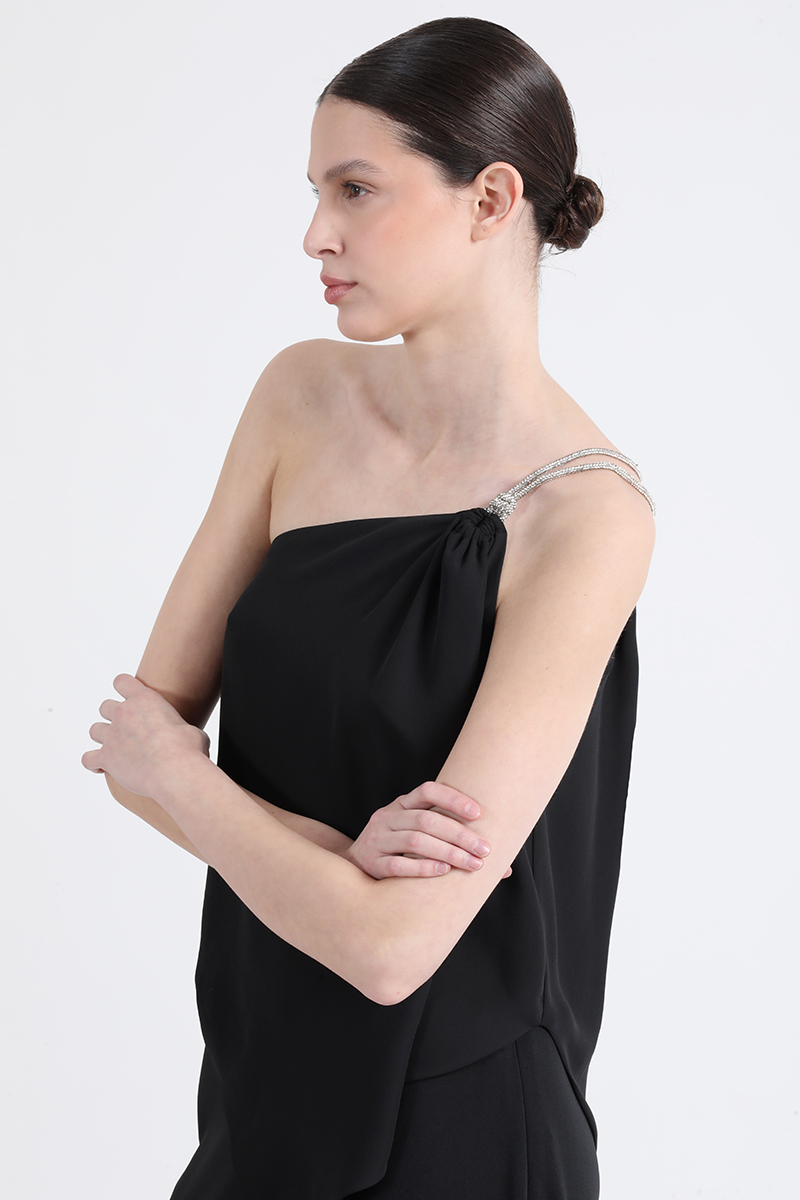 TOP ASIMETRICO, GASA DOBLE, APLICACION STRASS, NEGRO LIOLA - 3