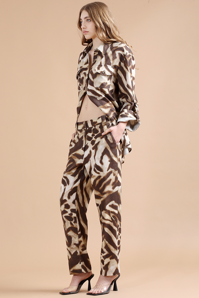 PANTALON SASTRE LINO MUJER LIOLA CAFE CON ANIMAL PRINT - 2