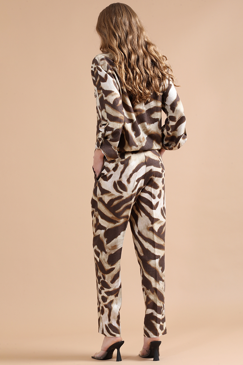 PANTALON SASTRE LINO MUJER LIOLA CAFE CON ANIMAL PRINT - 4
