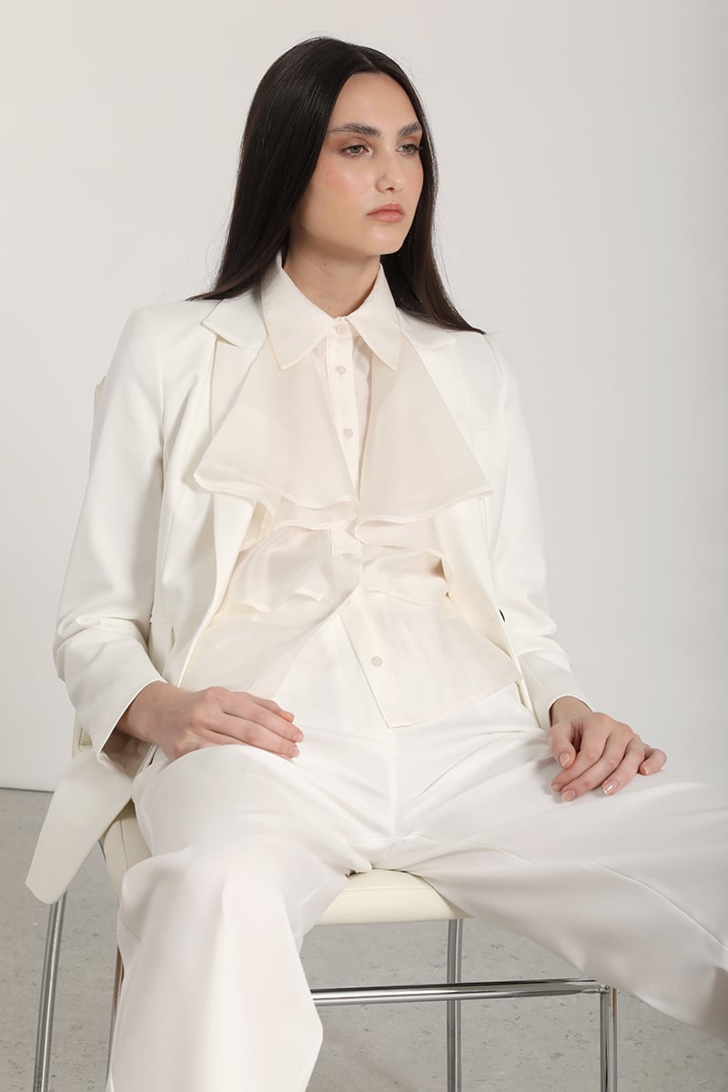 BLAZER ENTALLADO CLASICO LIOLA MUJER CRUDO - 2