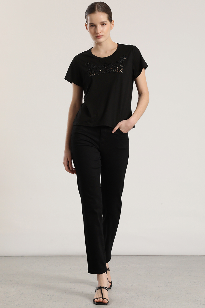 POLERA CON BORDADOS LIOLA MUJER NEGRO - 2