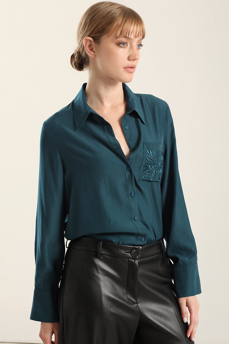 BLUSA  BOLSILLOS BORDADO, TURQUESA LIOLA - 5