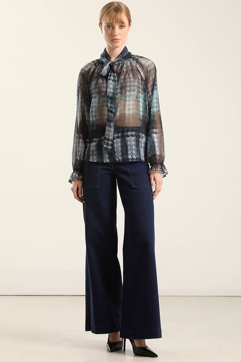 BLUSA ESTAMPADA, LAZO, AZUL LIOLA - 2