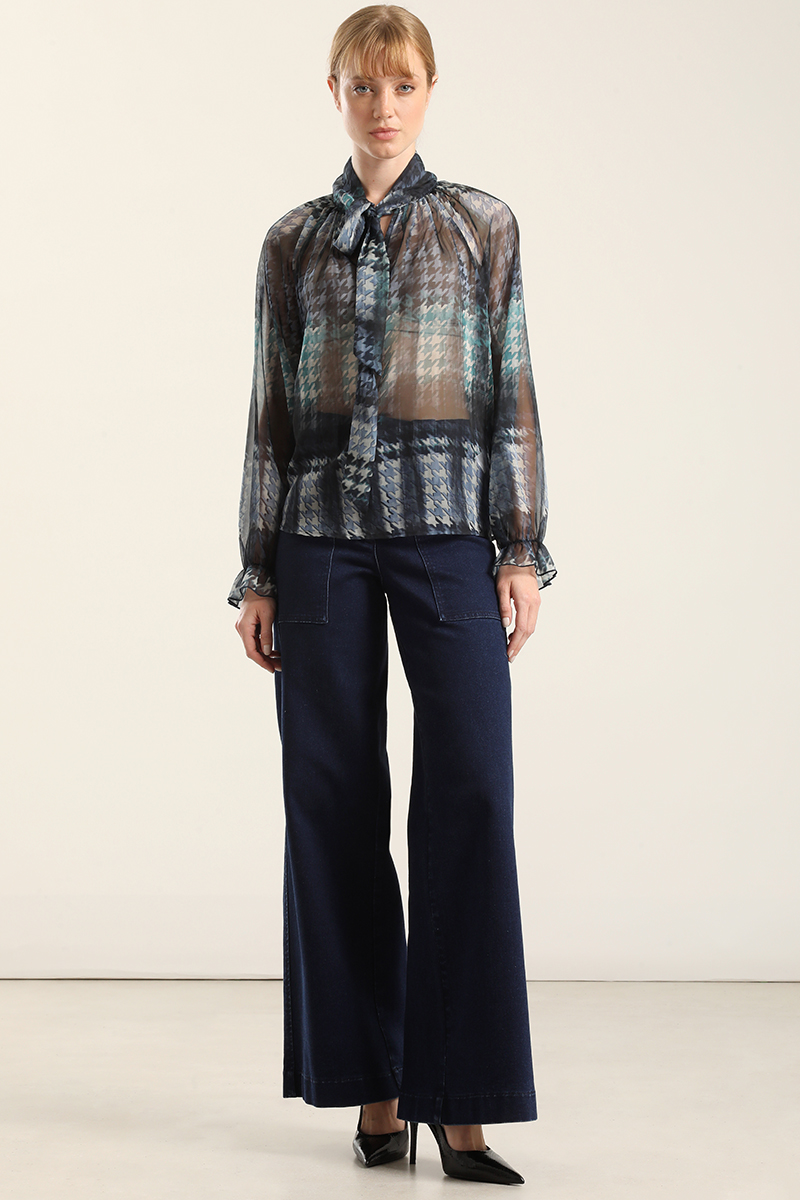 BLUSA ESTAMPADA, LAZO, AZUL LIOLA - 2