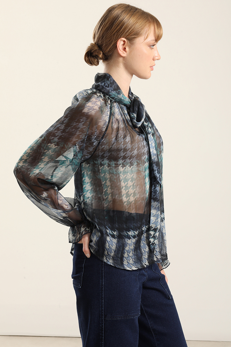 BLUSA ESTAMPADA, LAZO, AZUL LIOLA - 4