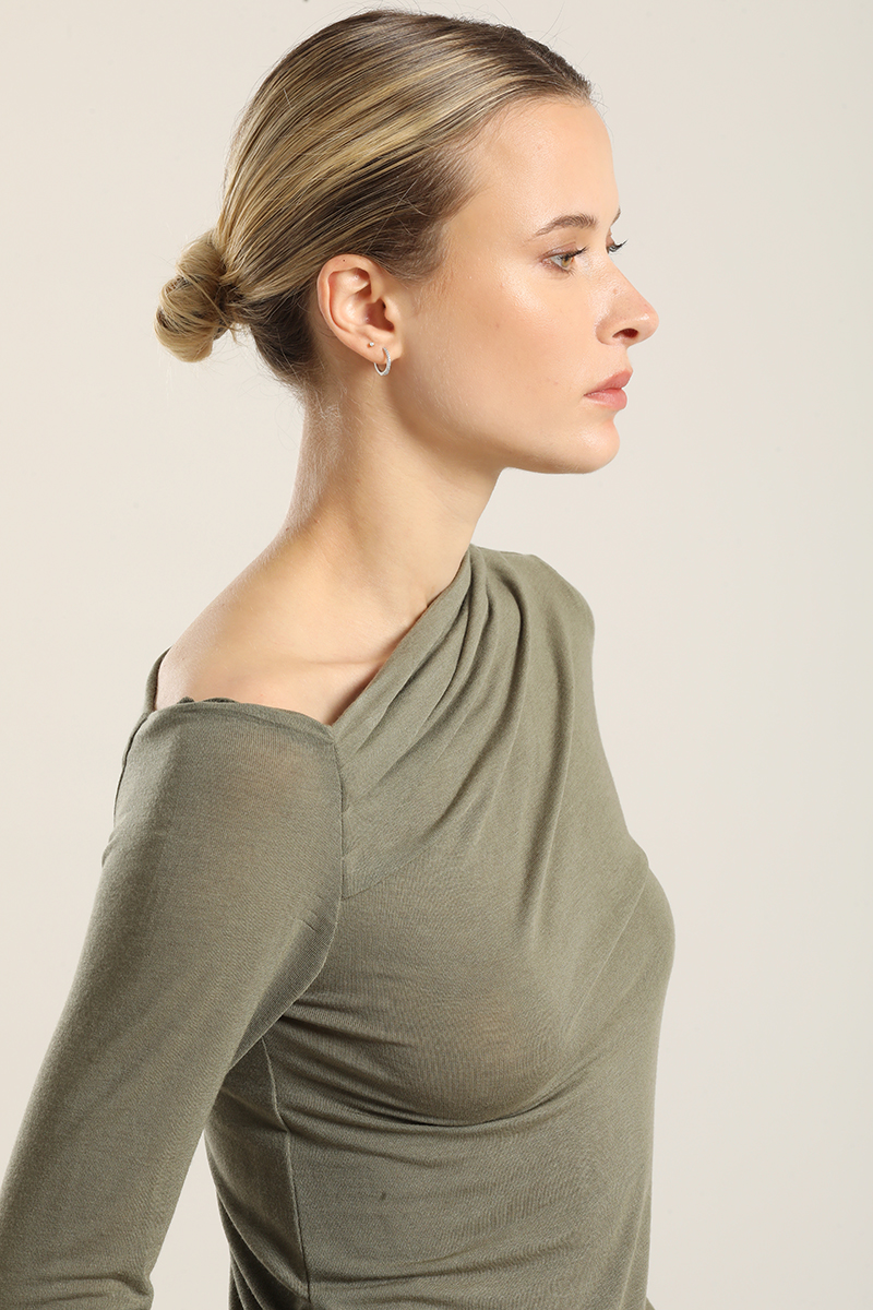 TOP ESCOTE ASIMETRICO, MILITAR LIOLA - 3