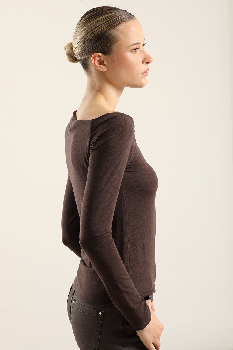 TOP ESCOTE ASIMETRICO, CHOCOLATE LIOLA - 7