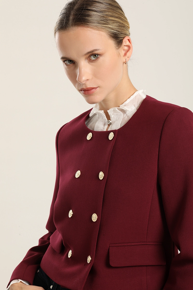 CHAQUETA CROPPED, CRUZADA, BURDEO LIOLA - 3