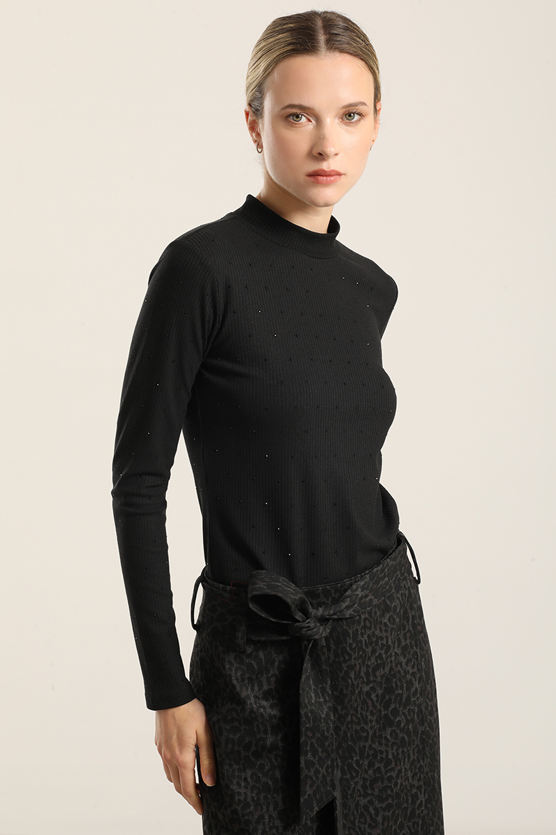 TOP STRASS CUELLO SUBIDO, NEGRO LIOLA - 5
