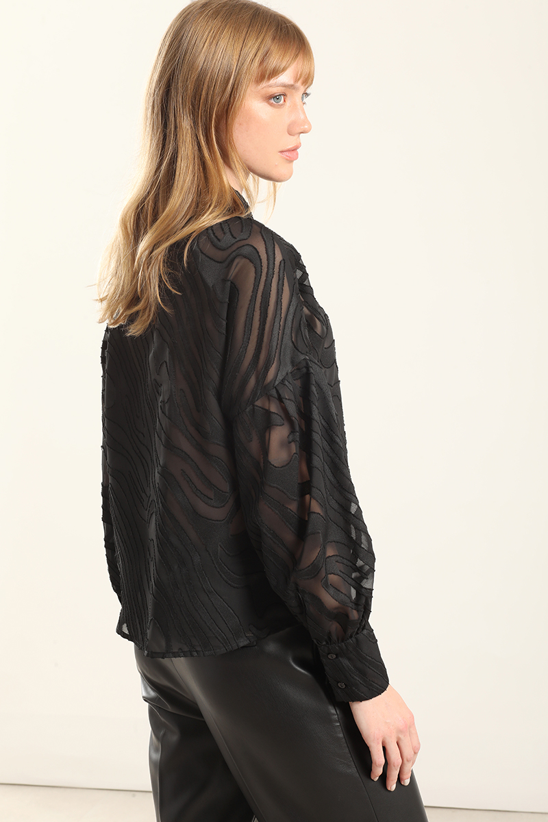 BLUSA FANTASIA CEBRA SEMITRANSPARENTE, NEGRO LIOLA - 5