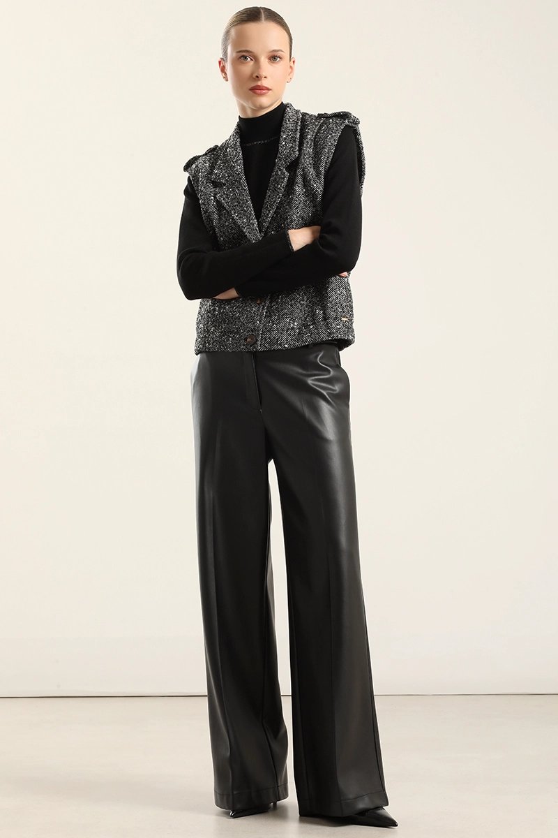 CHAQUETA SIN MAGAS, FANTASIA NEGRO LIOLA - 5