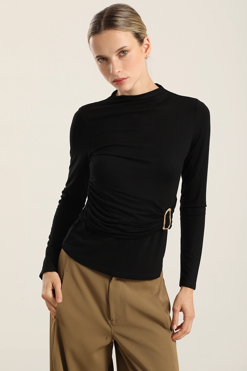 TOP HERRAJE METAL, CON DRAPEADO, NEGRO LIOLA - 1