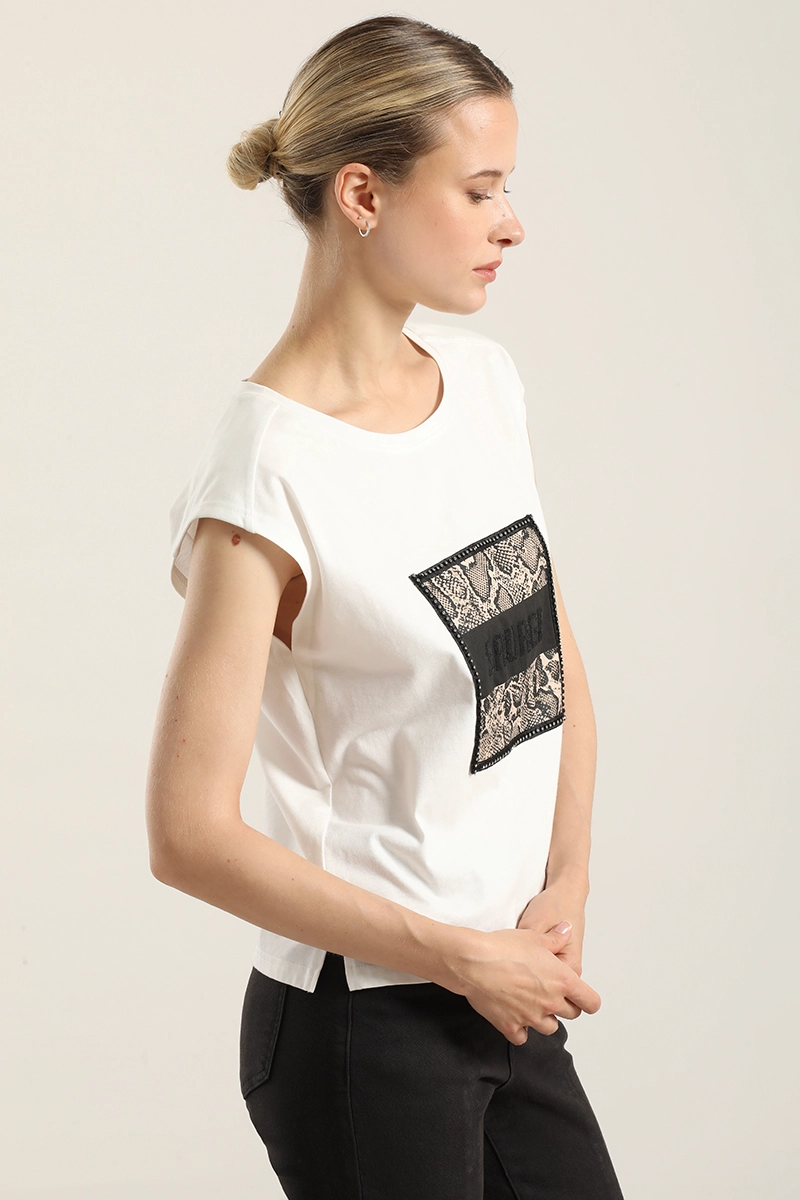 POLERA ALGODON APLICACION SAVAGE, CRUDO LIOLA - 3