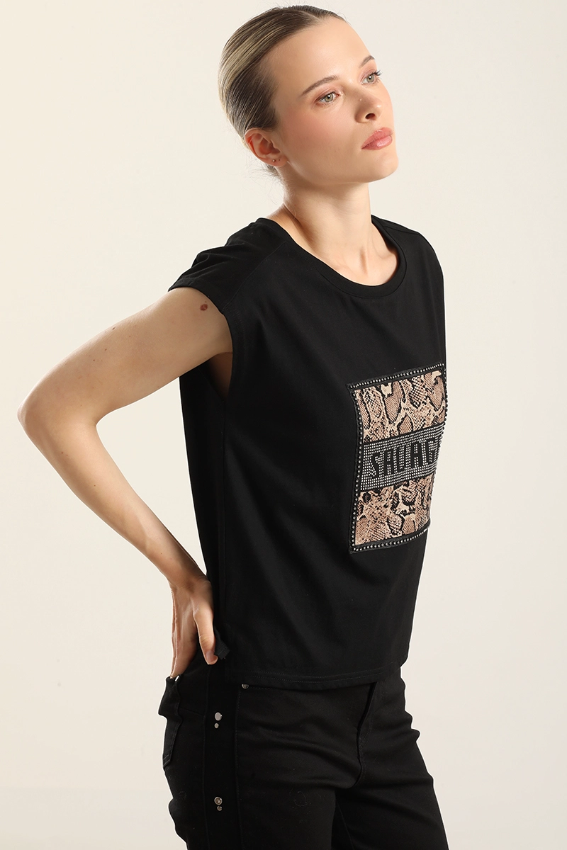 POLERA ALGODON  APLICACION SAVAGE, NEGRO LIOLA - 2
