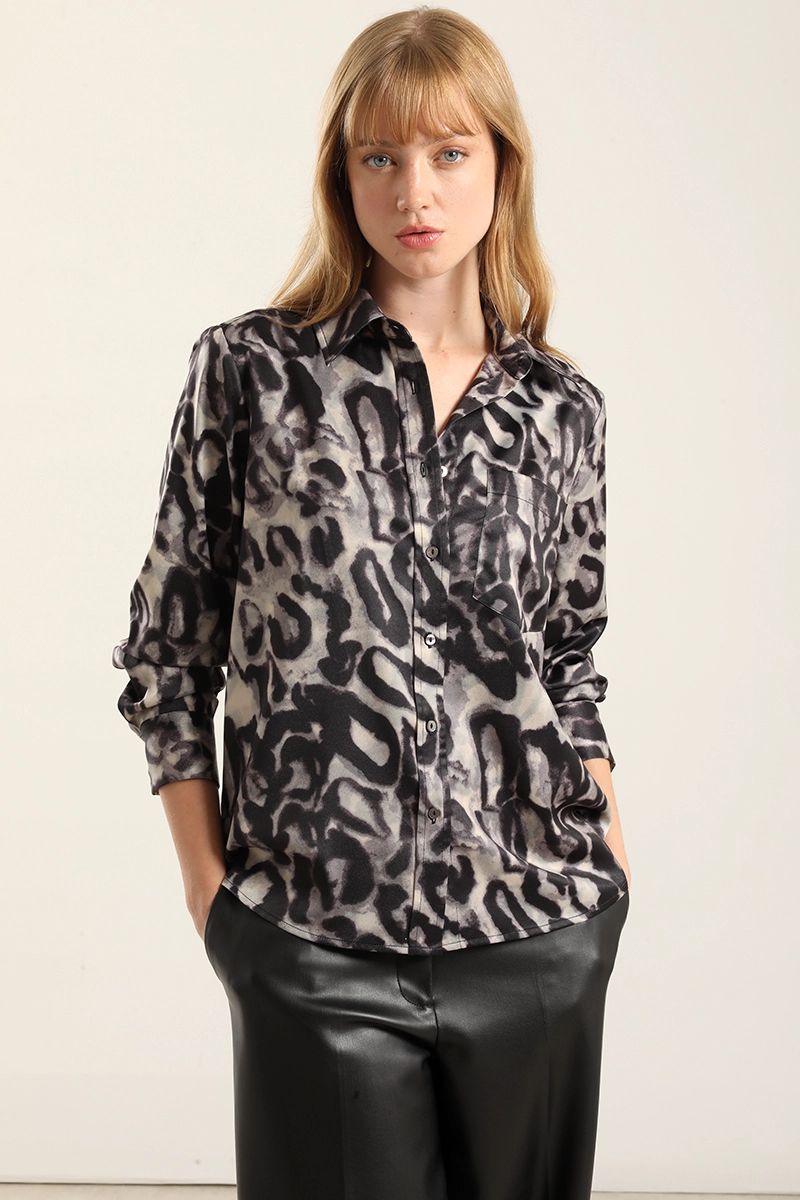 BLUSA SATIN ESTAMPADO, NEGRO LIOLA - 1