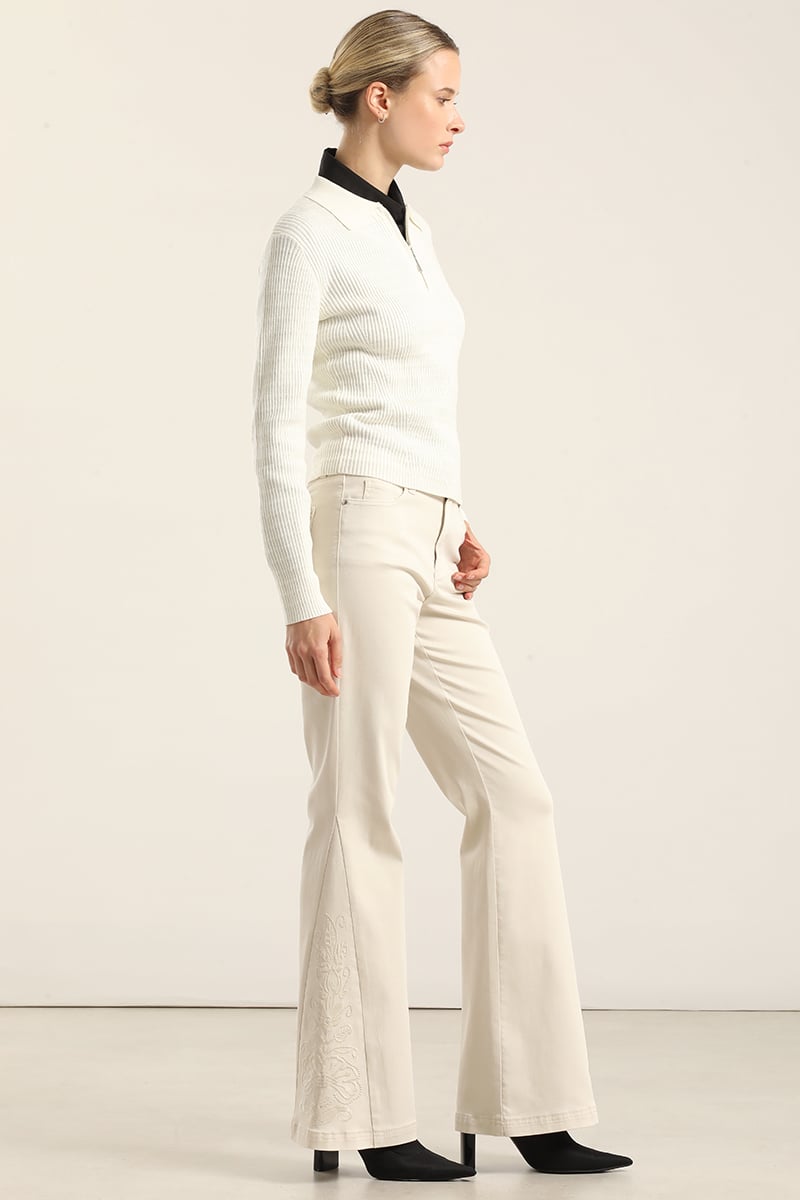 JEANS COLOR FLARE, BORDADO, MASILLA LIOLA - 3