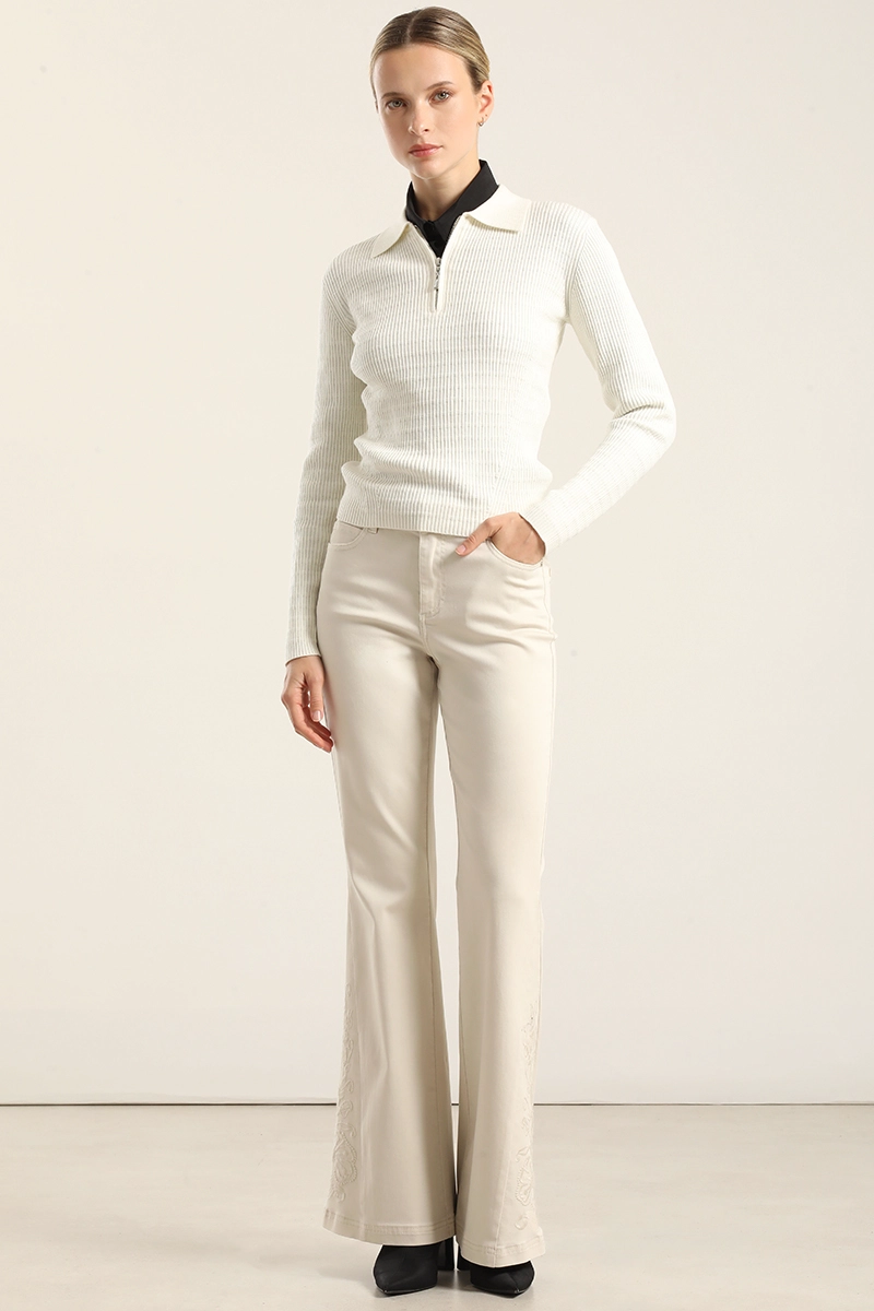 JEANS COLOR FLARE, BORDADO, MASILLA LIOLA - 4