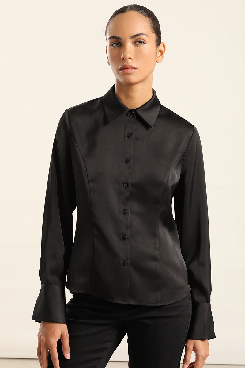 BLUSA ENTALLADA, SATIN NEGRO LIOLA - 1