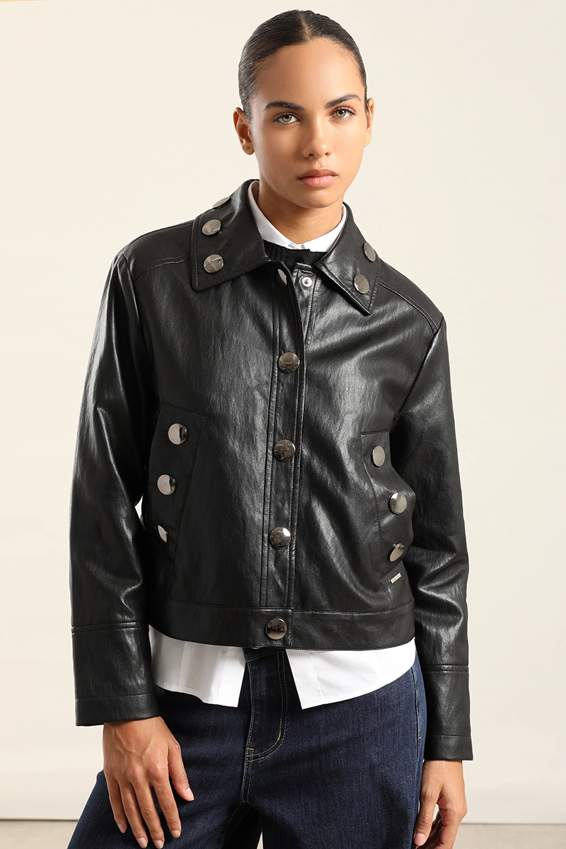 CHAQUETA TACHAS, EFECTO CUERO, NEGRO LIOLA - 2
