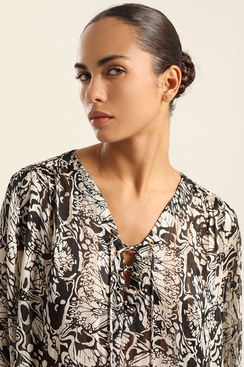 BLUSA ESTAMPADA HILO METALIZADO, NEGRO LIOLA - 3