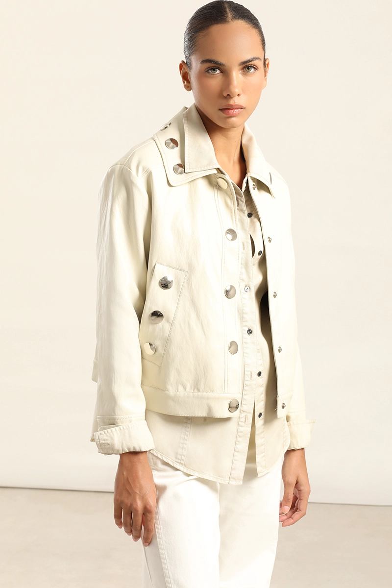 CHAQUETA TACHAS, EFECTO CUERO, BEIGE LIOLA - 4