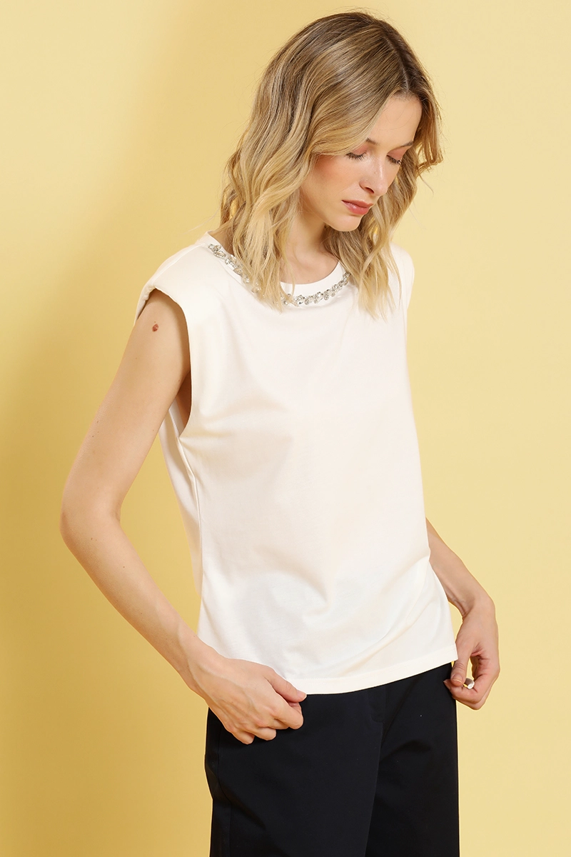 POLERA RECOGIDO, APLICACION CUELLO, CRUDO LIOLA - 3